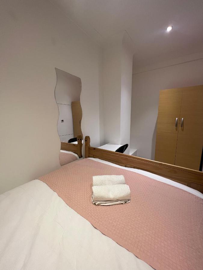3 Bedroom Flat In King'S Cross, St Pancras'S. 8 People London Exterior foto