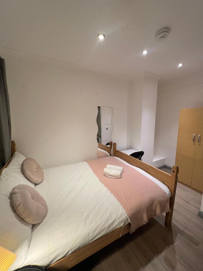3 Bedroom Flat In King'S Cross, St Pancras'S. 8 People London Exterior foto