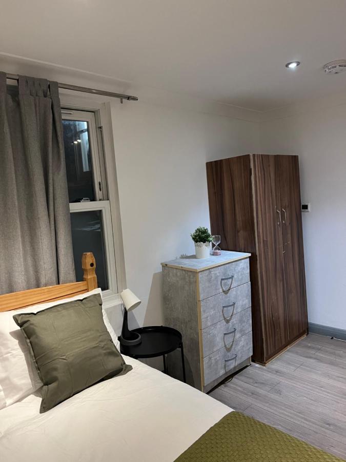 3 Bedroom Flat In King'S Cross, St Pancras'S. 8 People London Exterior foto